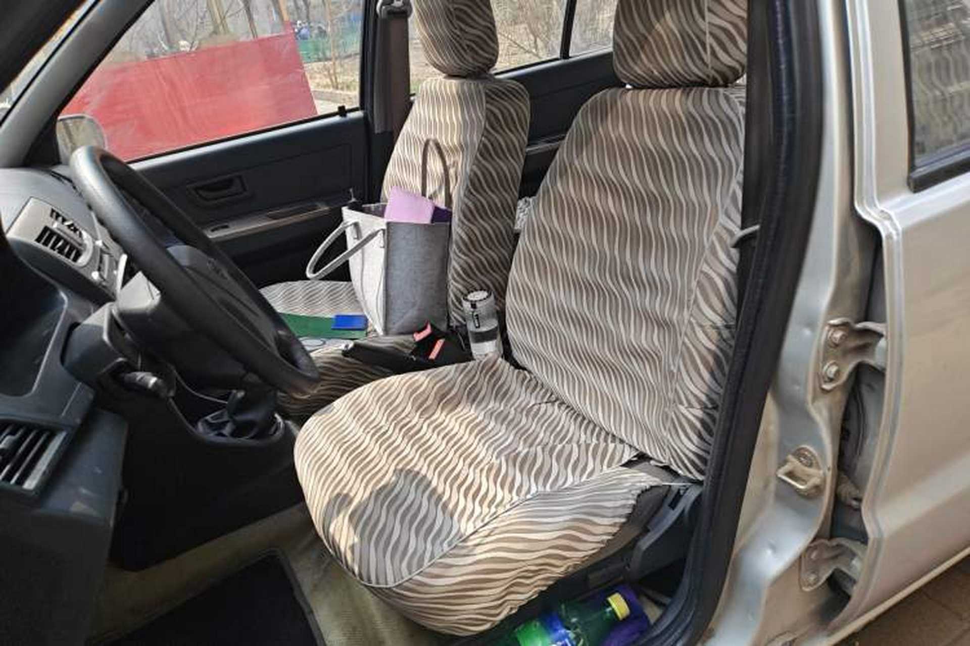 Used FAW Xiali 2012 N3 1.0L Sedan Comfort Model Left Front Seat