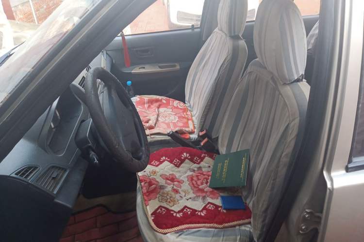 Used FAW Xiali 2012 N3 1.0L Sedan Comfort Model Left Front Seat