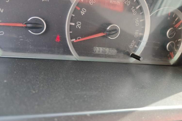 Used FAW Xiali 2012 N3 1.0L Hatchback Standard Model Odometer Close Up