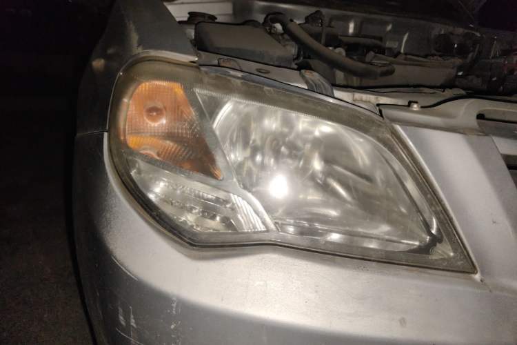 Used FAW Xiali 2012 N3 1.0L Sedan - Practical Model Right Front Headlight