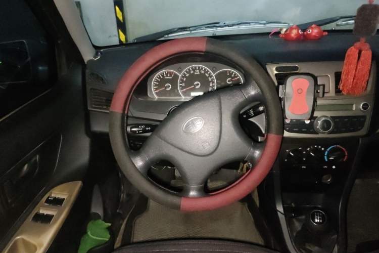 Used FAW Xiali 2012 N3 1.0L Sedan Comfort Model Steering Wheel