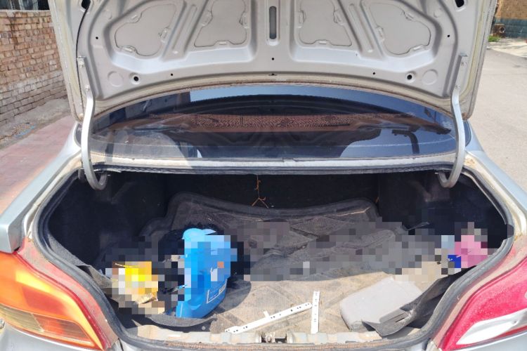 Used FAW Xiali 2012 N3 1.0L Sedan Base Model Trunk