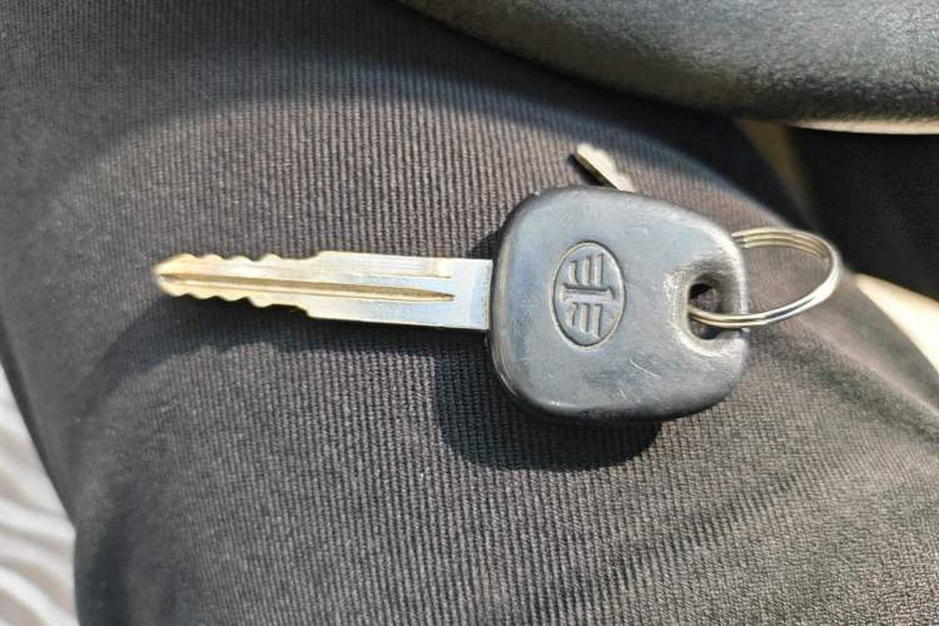 Used FAW Xiali 2012 N3 1.0L Sedan Comfort Model Vehicle Key