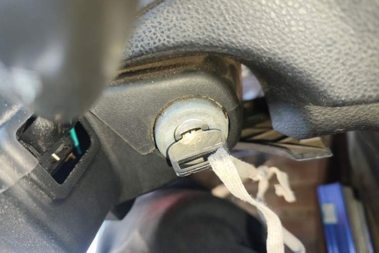Used FAW Xiali 2012 N3 1.0L Sedan - Practical Model Vehicle Key