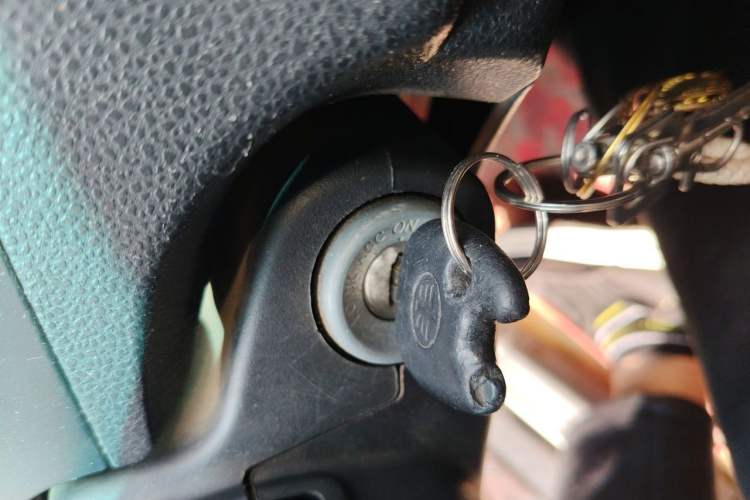 Used FAW Xiali 2012 N3 1.0L Sedan Base Model Vehicle Key