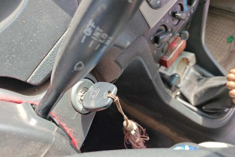 Used FAW Xiali 2012 N3 1.0L Hatchback Standard Model Vehicle Key