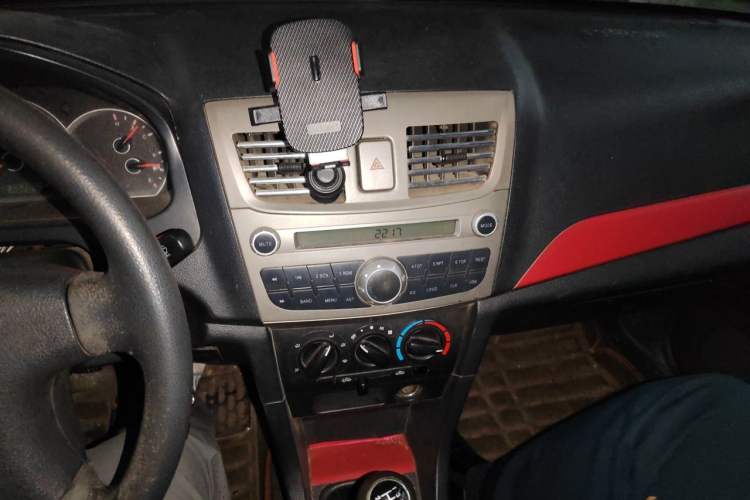 Used FAW Xiali 2012 N3 1.0L Sedan - Practical Model Audio And AC Panel