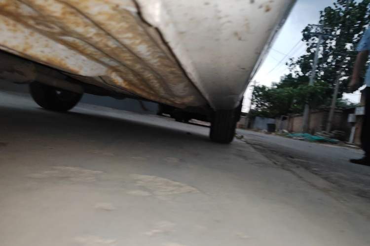 Used FAW Xiali 2012 N3 1.0L Sedan - Practical Model Chassis Front Left