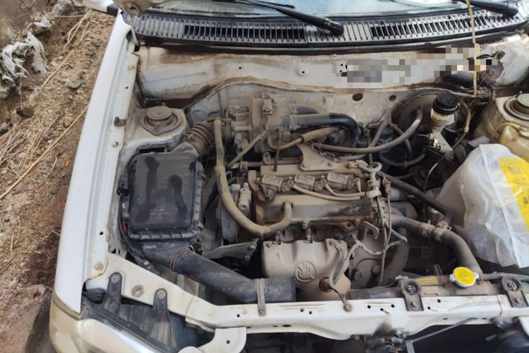 Used FAW Xiali 2012 N3 1.0L Hatchback – Practical Model Engine Bay Right