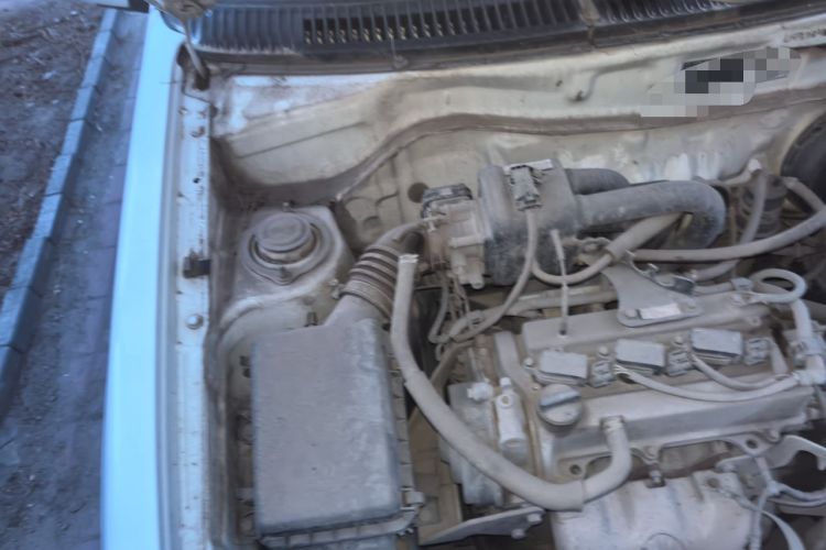 Used FAW Xiali 2012 N3 1.0L Hatchback – Practical Model Engine Bay Right