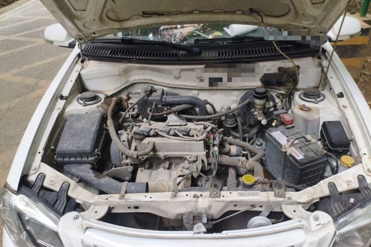 Used FAW Xiali 2012 N3 1.0L Sedan - Practical Model Engine Bay