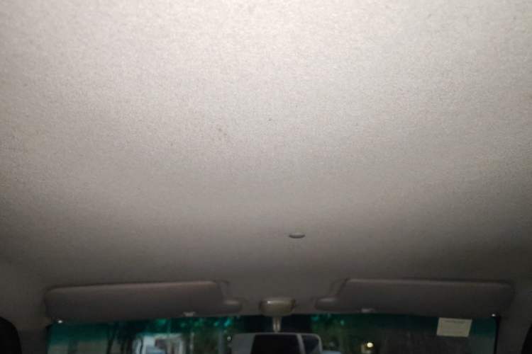 Used FAW Xiali 2012 N3 1.0L Sedan - Practical Model Headliner
