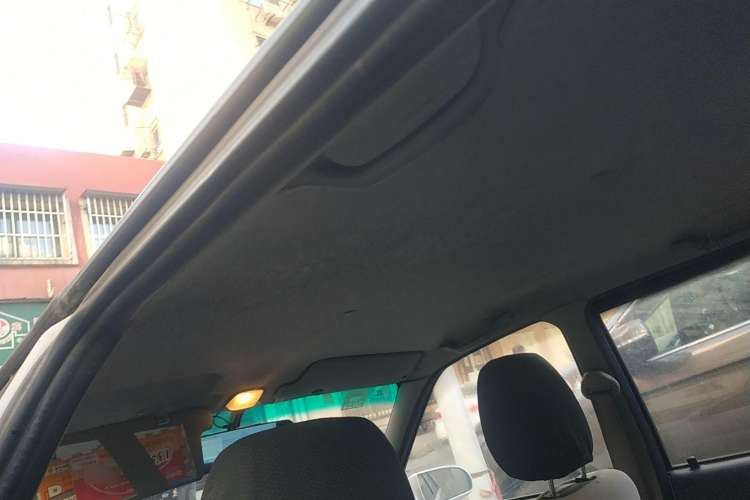Used FAW Xiali 2012 N3 1.0L Hatchback Standard Model Headliner