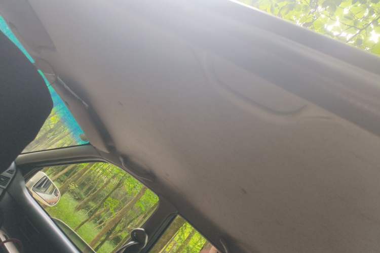 Used FAW Xiali 2012 N3 1.0L Sedan - Practical Model Headliner