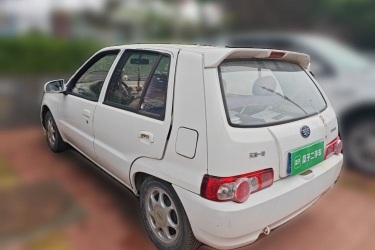 Used FAW Xiali 2012 N3 1.0L Hatchback Standard Model Rear Left 45 Deg