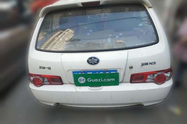 Used FAW Xiali 2012 N3 1.0L Hatchback Standard Model Rear