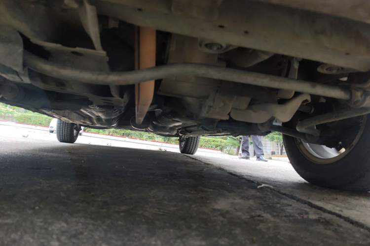 Used FAW Xiali 2012 N3 1.0L Sedan - Practical Model Chassis Front