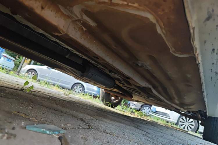 Used FAW Xiali 2012 N3 1.0L Sedan - Practical Model Chassis Front Left