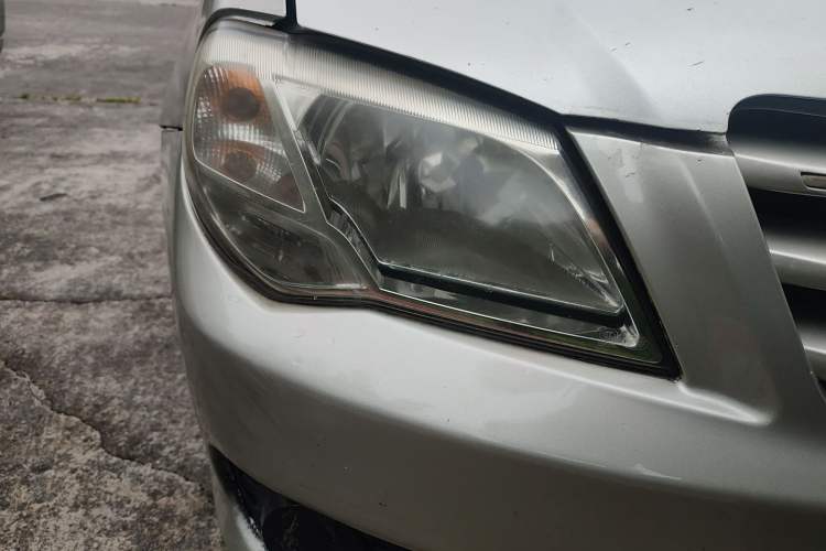 Used FAW Xiali 2012 N3 1.0L Sedan - Practical Model Right Front Headlight
