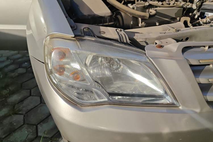 Used FAW Xiali 2012 N3 1.0L Sedan - Practical Model Right Front Headlight