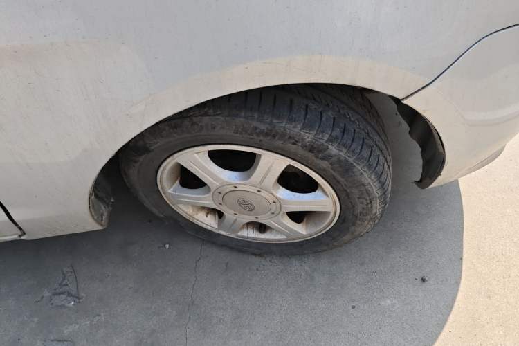 Used FAW Xiali N5 2010 1.3L Manual Standard Edition Right Front Wheel Hub