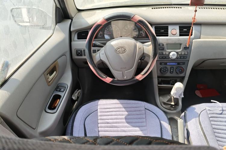 Used FAW Xiali N5 2010 1.3L Manual Standard Edition Steering Wheel