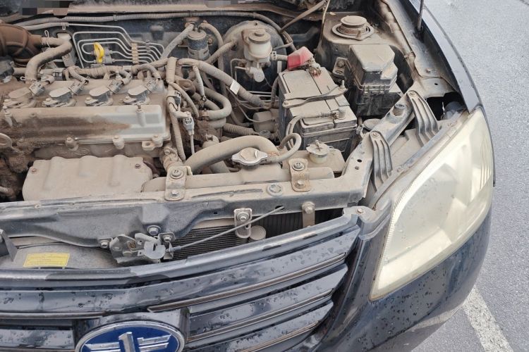 Used FAW Xiali N5 2011 1.3L Manual Luxury Edition Engine Bay Left