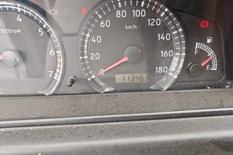 Used FAW Xiali N5 2011 1.3L Manual Luxury Edition Odometer Close Up