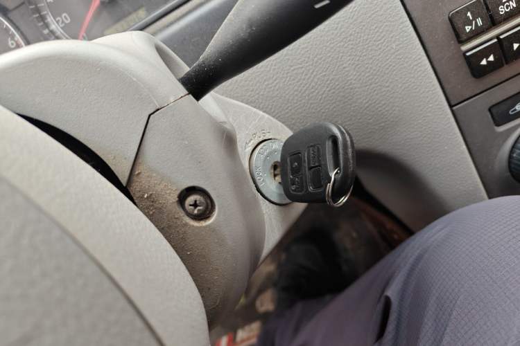 Used FAW Xiali N5 2011 1.3L Manual Luxury Edition Vehicle Key
