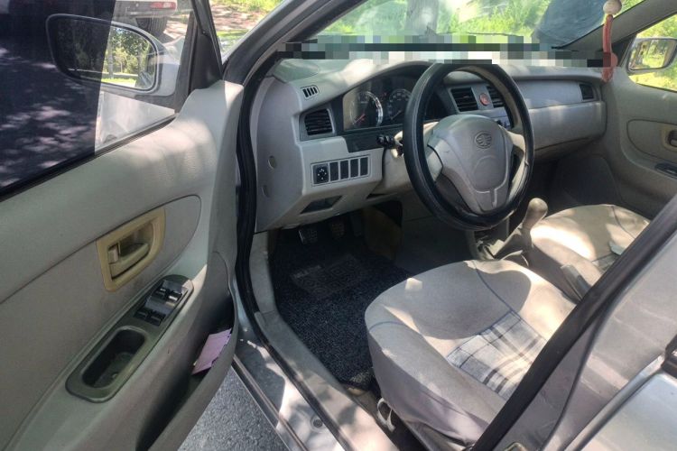 Used FAW Xiali N5 2011 1.3L Manual Luxury Edition Driver Seat