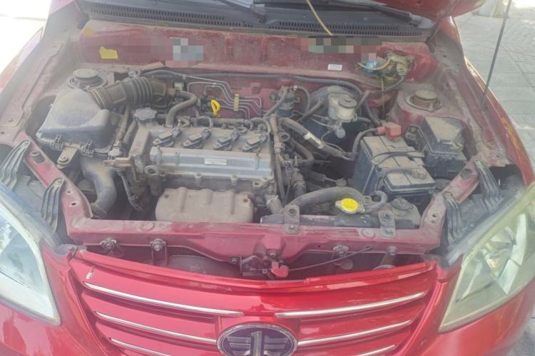 Used FAW Xiali N5 2011 1.3L Manual Standard Edition Engine Bay