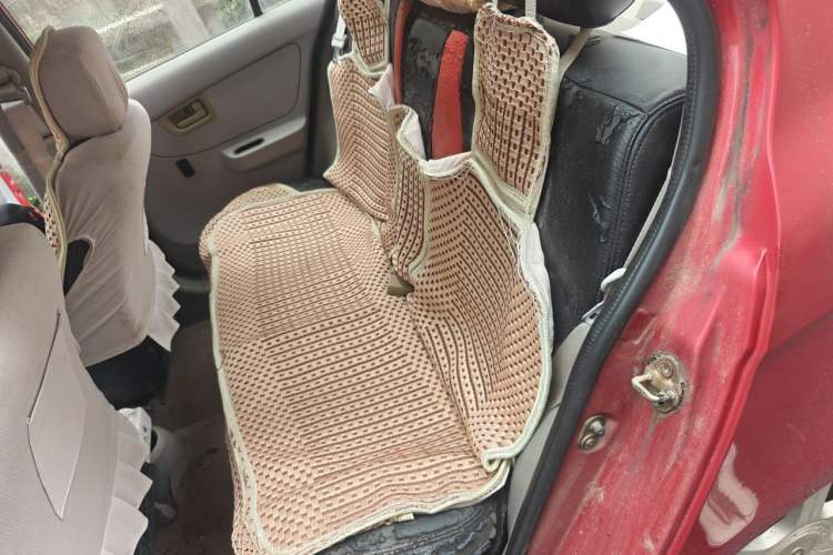 Used FAW Xiali N5 2011 1.3L Manual Luxury Airbag Version Left Rear Seat