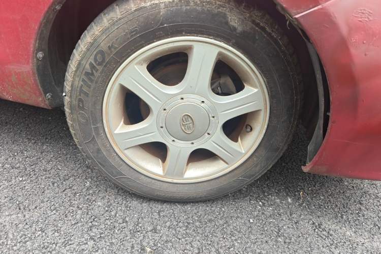 Used FAW Xiali N5 2011 1.3L Manual Luxury Airbag Version Right Front Wheel Hub