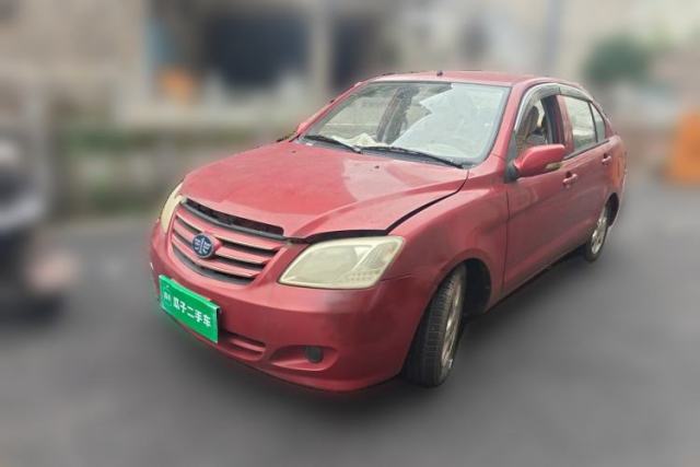 Used FAW Xiali N5 2011 1.3L Manual Luxury Airbag Version