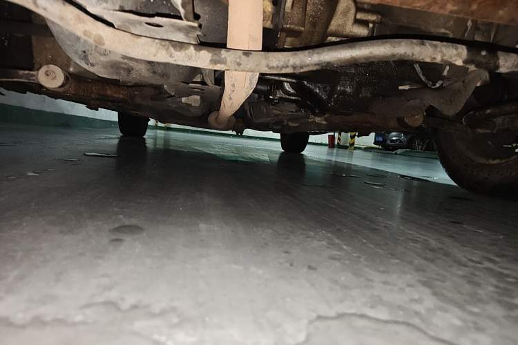Used FAW Xiali N5 2011 1.0L Manual Standard Edition Chassis Front