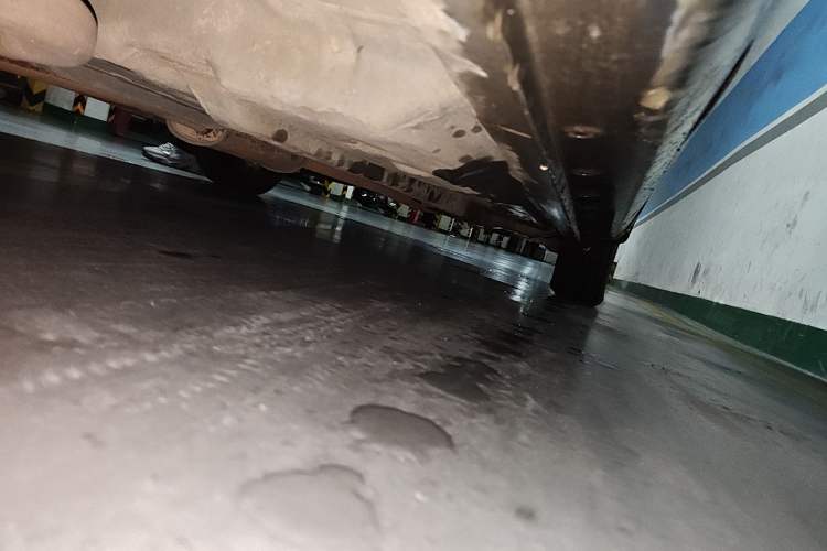 Used FAW Xiali N5 2011 1.0L Manual Standard Edition Chassis Rear Right