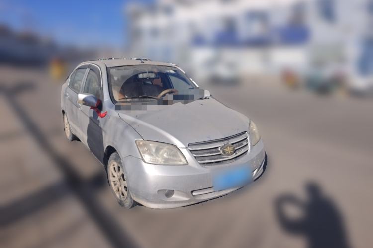 Used FAW Xiali N5 2011 1.3L Manual Standard Edition Front Right 45 Deg