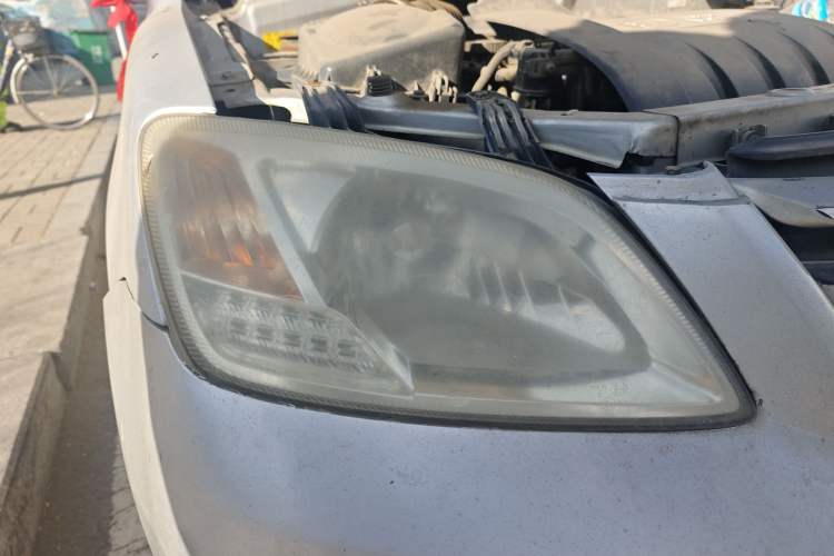 Used FAW Xiali N5 2011 1.3L Manual Standard Edition Right Front Headlight