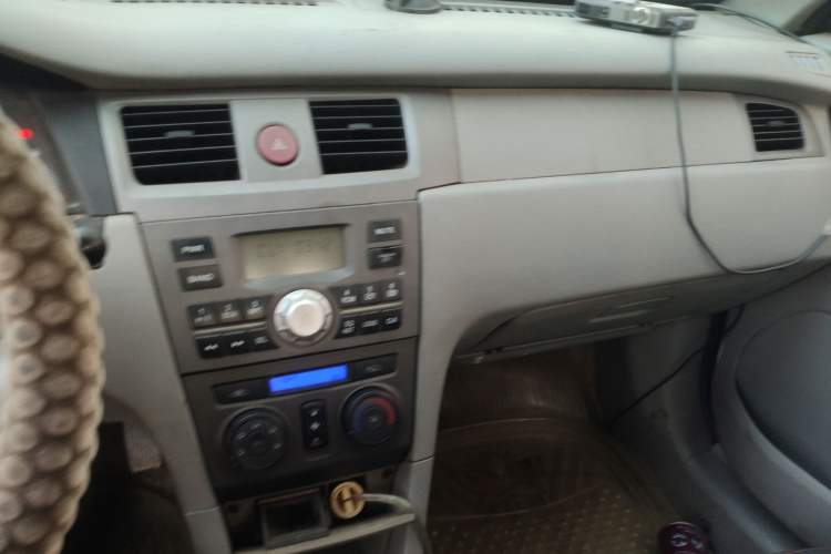 Used FAW Xiali N5 2011 1.3L Manual Standard Edition Audio And AC Panel
