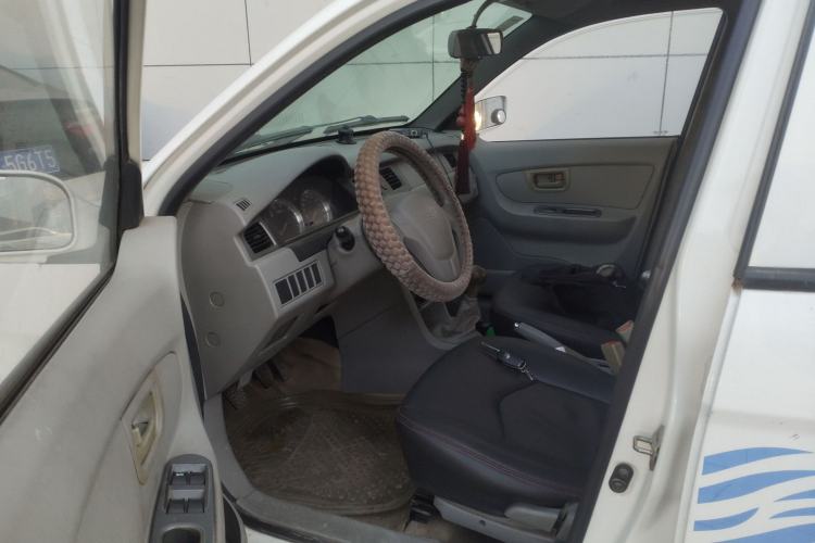 Used FAW Xiali N5 2011 1.3L Manual Standard Edition Driver Seat