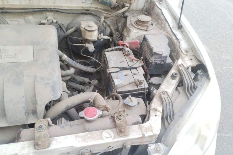 Used FAW Xiali N5 2011 1.3L Manual Standard Edition Engine Bay Left