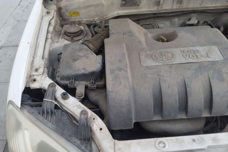 Used FAW Xiali N5 2011 1.3L Manual Standard Edition Engine Bay Right