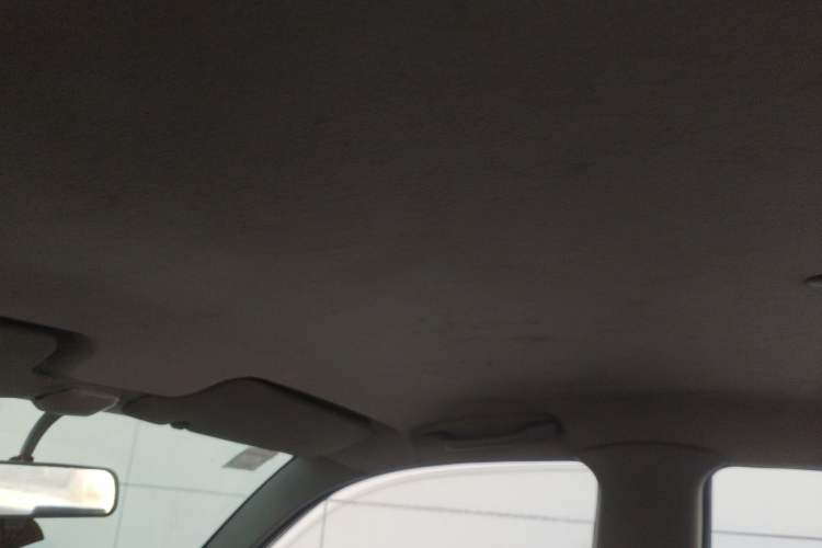 Used FAW Xiali N5 2011 1.3L Manual Standard Edition Headliner