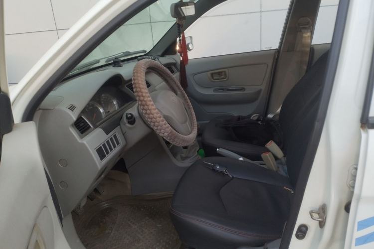 Used FAW Xiali N5 2011 1.3L Manual Standard Edition Left Front Seat