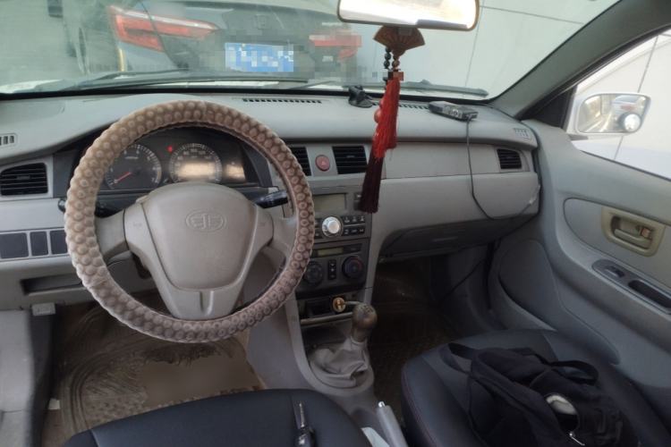 Used FAW Xiali N5 2011 1.3L Manual Standard Edition Steering Wheel