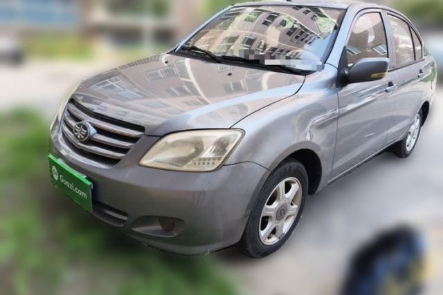 Used FAW Xiali N5 2013 1.3L Manual Luxury Model