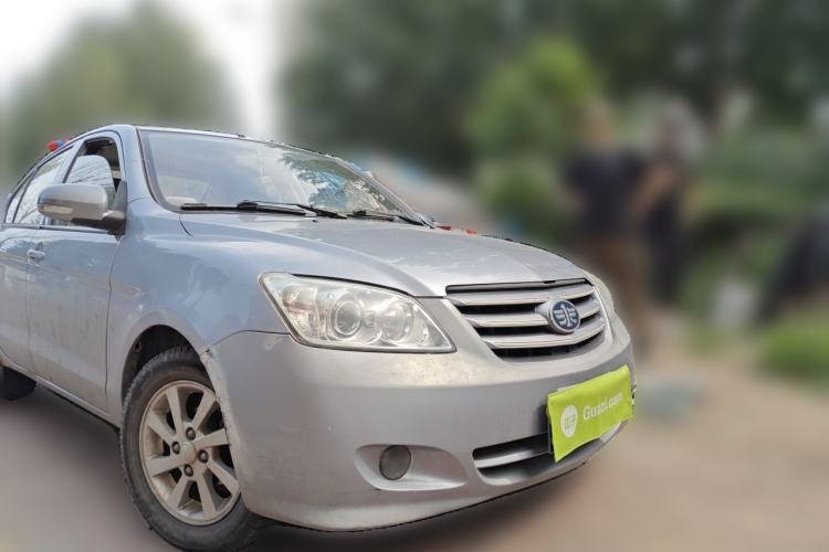 Used FAW Xiali N5 2013 1.3L Manual Standard Edition Front Right 45 Deg