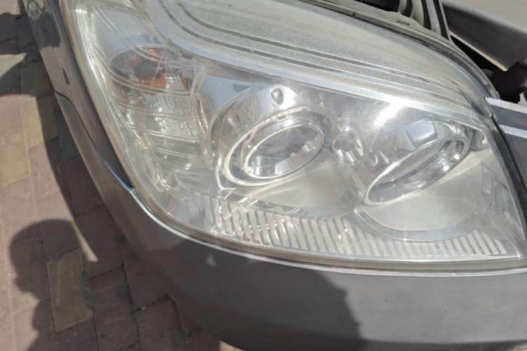 Used FAW Xiali N5 2013 1.3L Manual Standard Edition Right Front Headlight