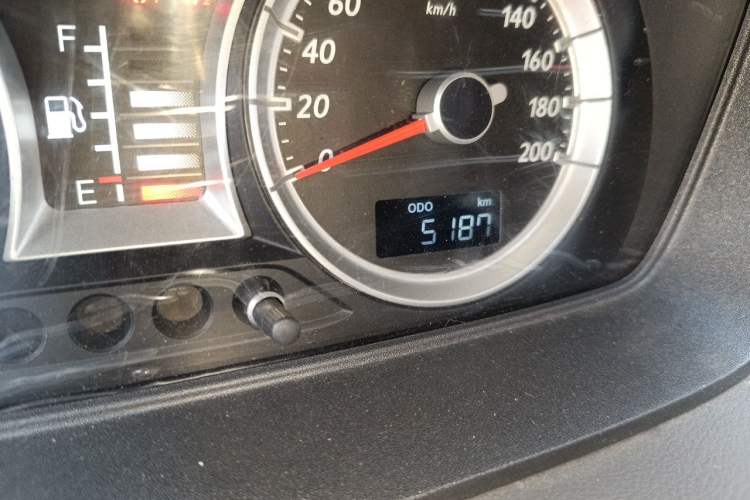 Used FAW Xiali N5 2014 1.0L Manual Comfort Model Odometer Close Up