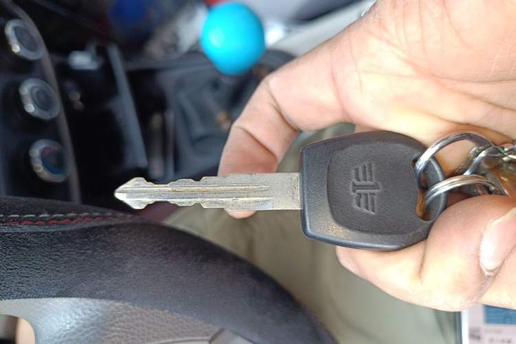 Used FAW Xiali N5 2014 1.0L Manual Comfort Model Vehicle Key